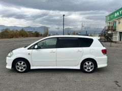 Photo of the vehicle Toyota Ipsum