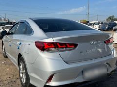 Photo of the vehicle Hyundai Sonata