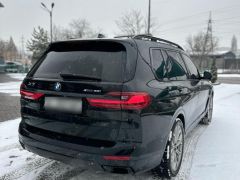 Сүрөт унаа BMW X7