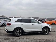 Сүрөт унаа Kia Sorento