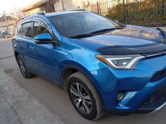 Сүрөт унаа Toyota RAV4