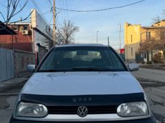 Фото авто Volkswagen Golf