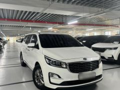 Сүрөт унаа Kia Carnival