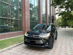 Фото авто Toyota Highlander