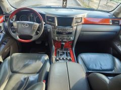 Сүрөт унаа Lexus LX