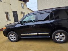 Photo of the vehicle Toyota Land Cruiser