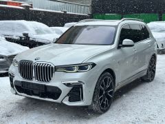 Сүрөт унаа BMW X7