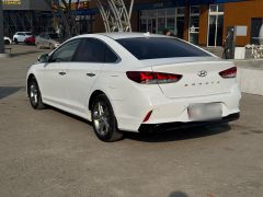 Photo of the vehicle Hyundai Sonata