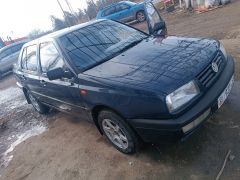 Фото авто Volkswagen Vento