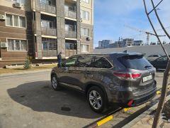 Сүрөт унаа Toyota Highlander