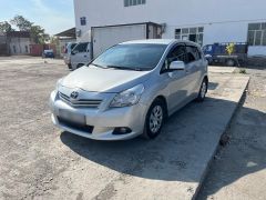 Сүрөт унаа Toyota Corolla Verso