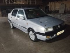 Фото авто Volkswagen Vento