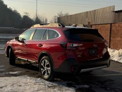 Photo of the vehicle Subaru Outback