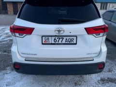 Сүрөт унаа Toyota Highlander