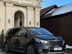 Photo of the vehicle Kia Carnival