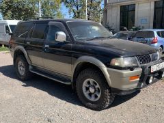 Сүрөт унаа Mitsubishi Challenger