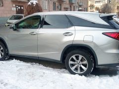 Photo of the vehicle Lexus RX