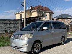 Фото авто Toyota Alphard