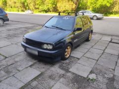 Photo of the vehicle Volkswagen Golf