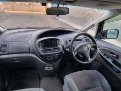 Фото авто Toyota Estima