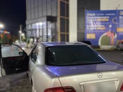 Фото авто Mercedes-Benz E-Класс