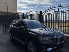 Фото авто BMW X7