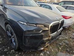 Фото авто BMW X7