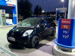 Сүрөт унаа Toyota Vitz