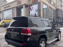 Фото авто Toyota Land Cruiser