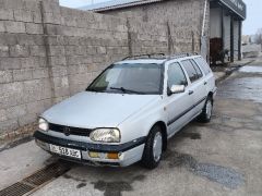 Photo of the vehicle Volkswagen Golf