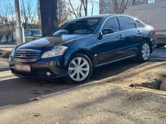 Photo of the vehicle Infiniti M