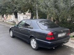 Сүрөт унаа Mercedes-Benz C-Класс