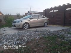 Сүрөт унаа Kia Rio