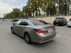 Сүрөт унаа Lexus ES