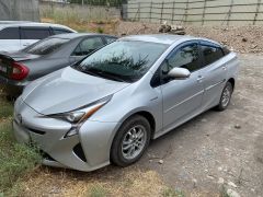 Сүрөт унаа Toyota Prius