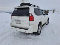 Photo of the vehicle Lexus GX