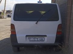 Сүрөт унаа Mercedes-Benz Vito