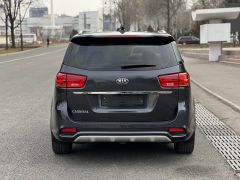 Сүрөт унаа Kia Carnival