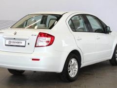 Сүрөт унаа Suzuki SX4