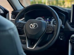 Сүрөт унаа Toyota RAV4