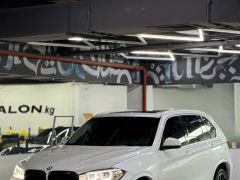 Photo of the vehicle BMW X5