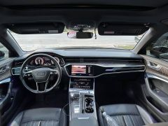 Photo of the vehicle Audi A6