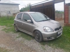 Photo of the vehicle Toyota Vitz