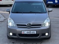 Сүрөт унаа Toyota Corolla Verso