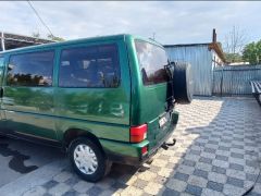 Сүрөт унаа Volkswagen Caravelle