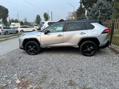 Сүрөт унаа Toyota RAV4