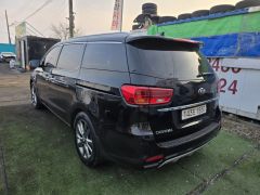 Сүрөт унаа Kia Carnival