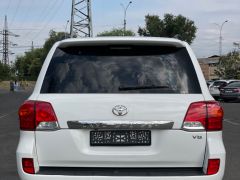 Фото авто Toyota Land Cruiser