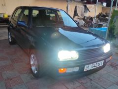 Фото авто Volkswagen Golf