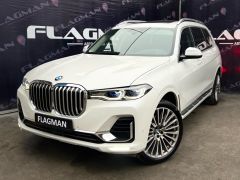 Фото авто BMW X7